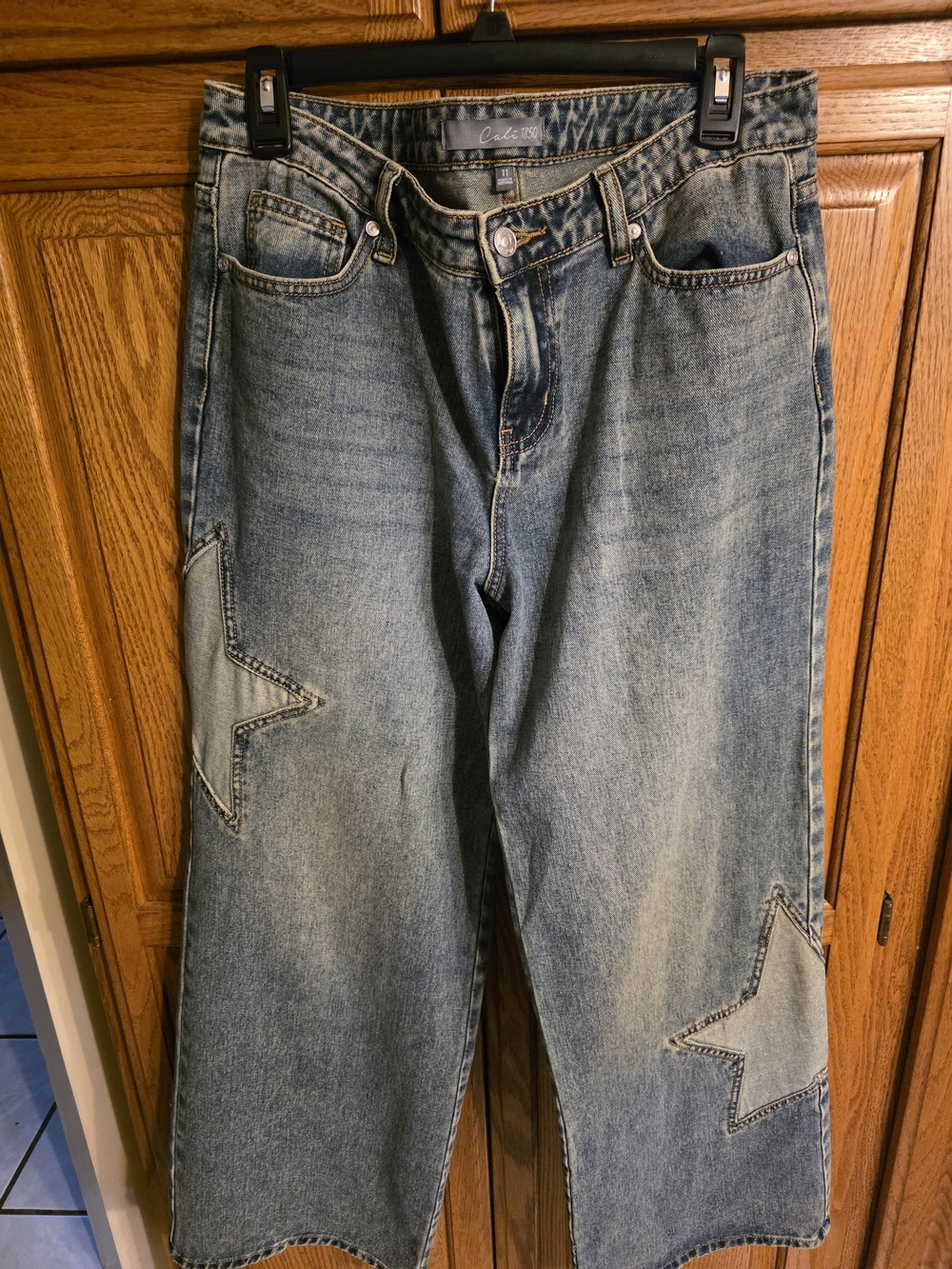 Women's Light Blue Star-Appliqué Boot Cut Jeans